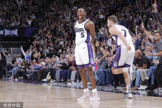 反应产生 反应产生